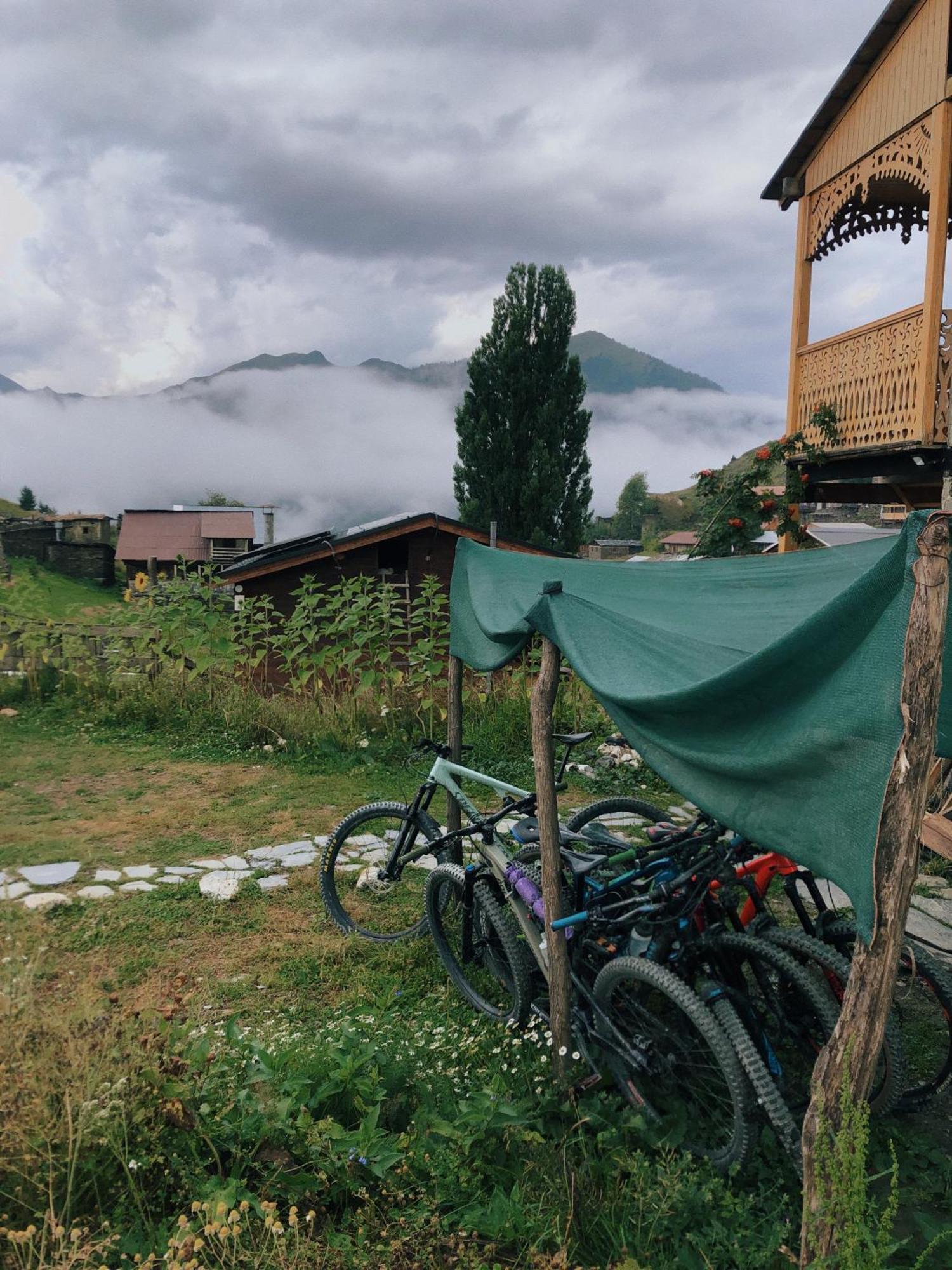 A North Homestay Омало Экстерьер фото